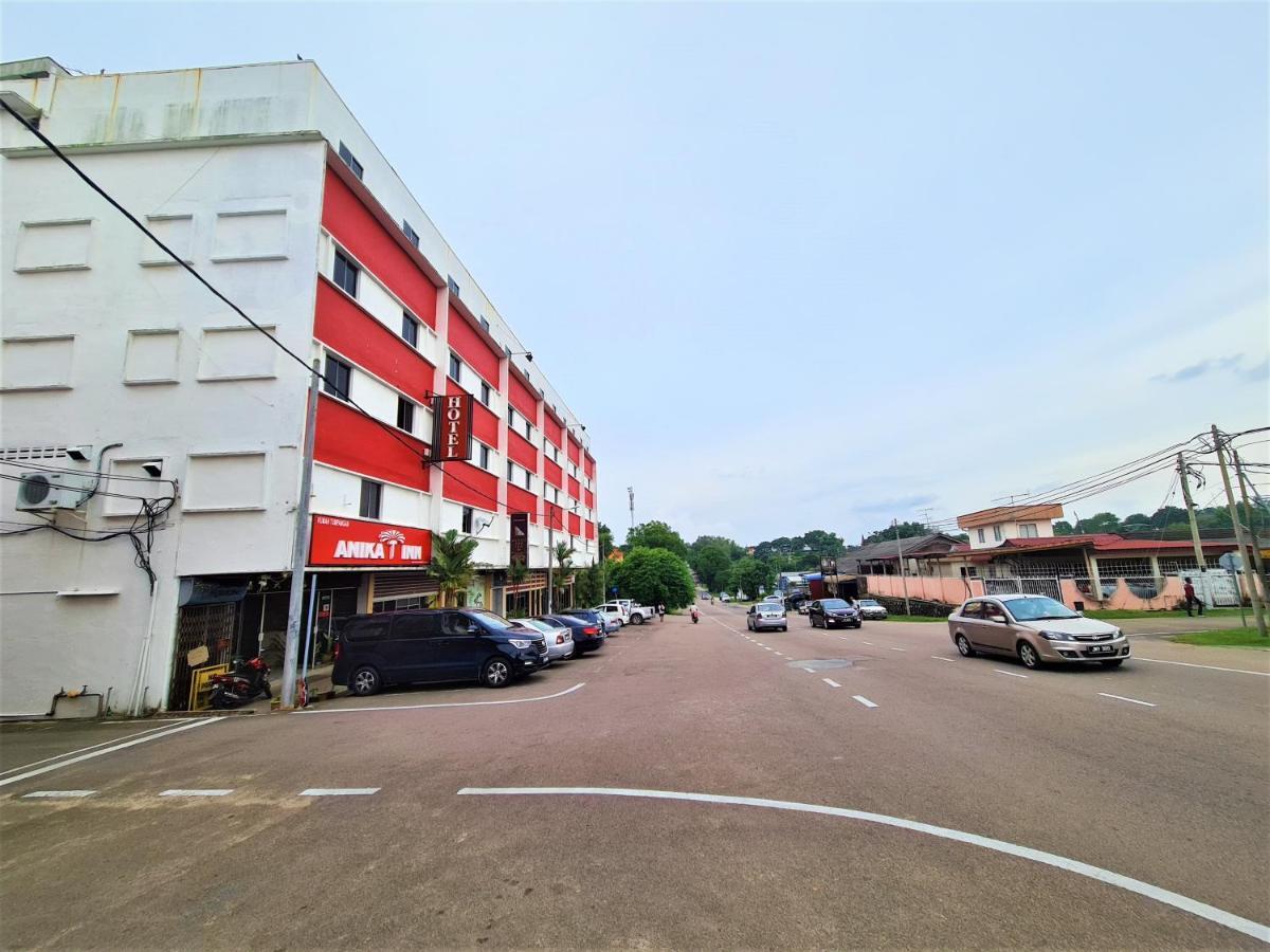 Anika Inn - Kluang Exterior photo