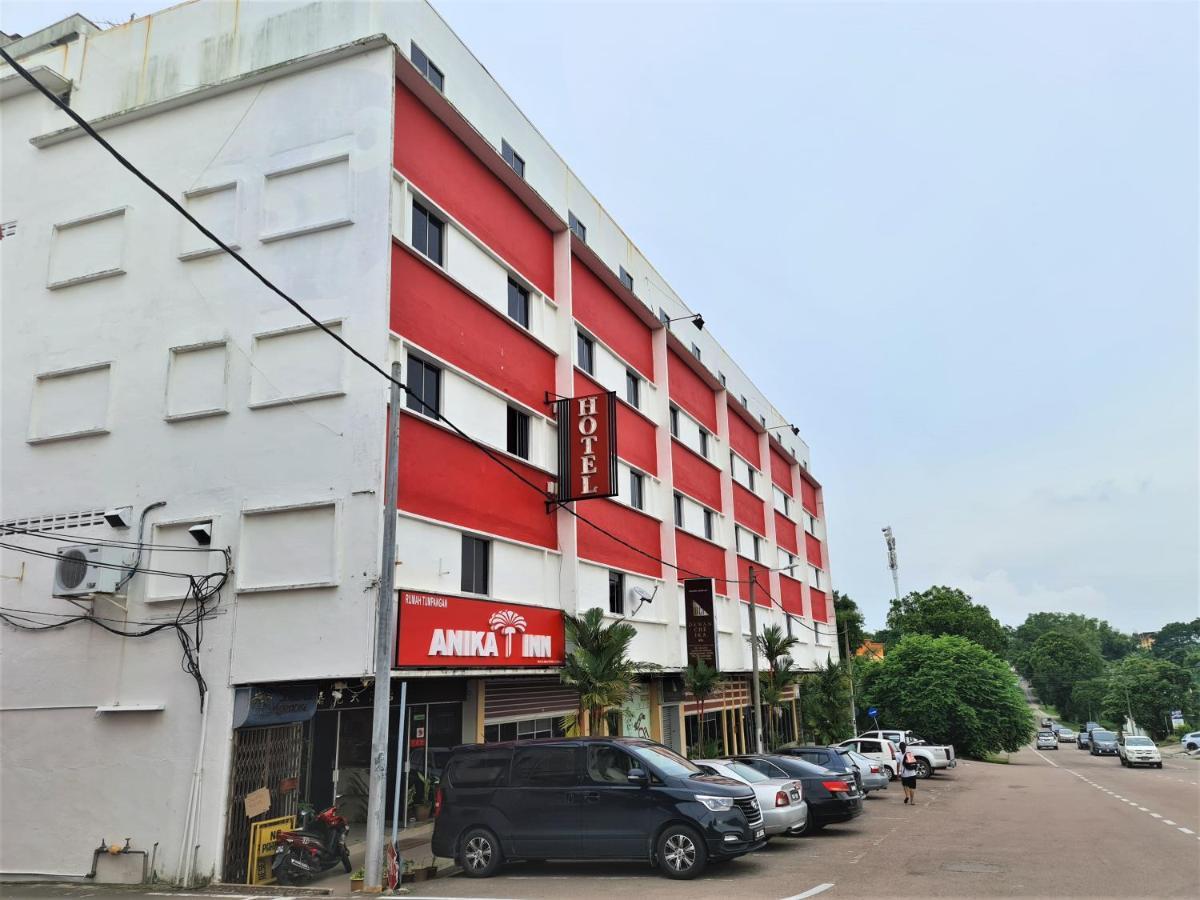 Anika Inn - Kluang Exterior photo