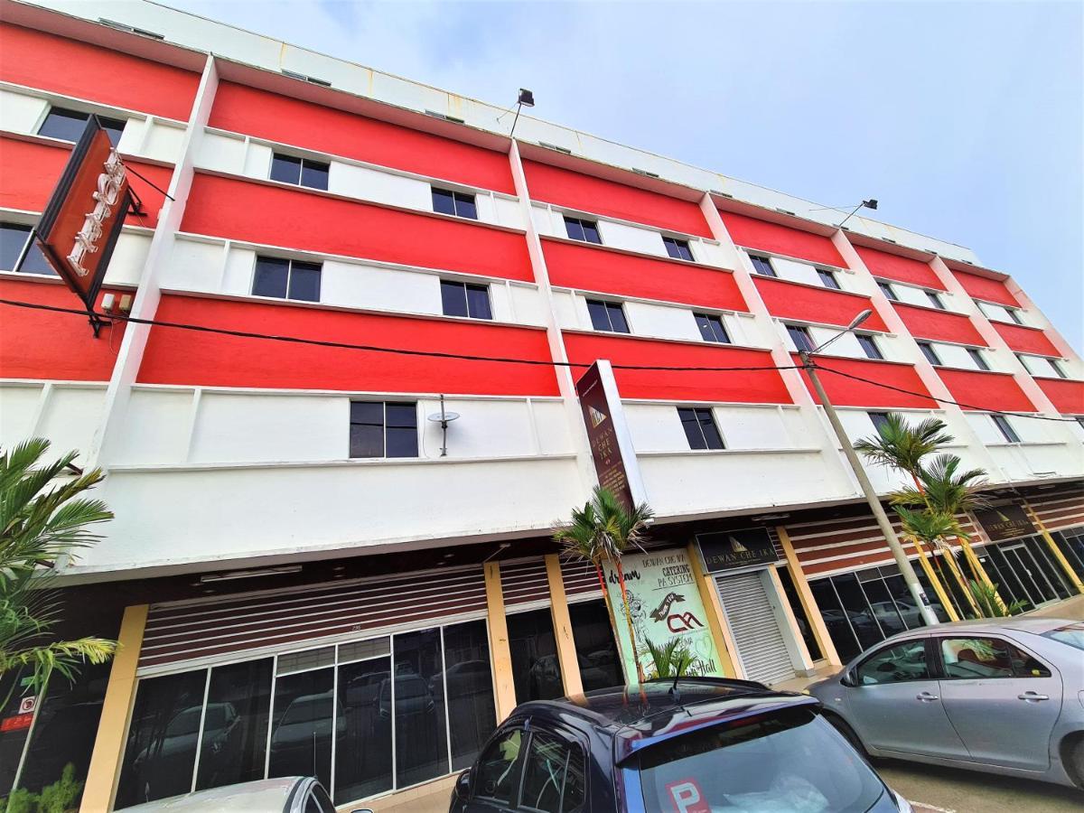 Anika Inn - Kluang Exterior photo
