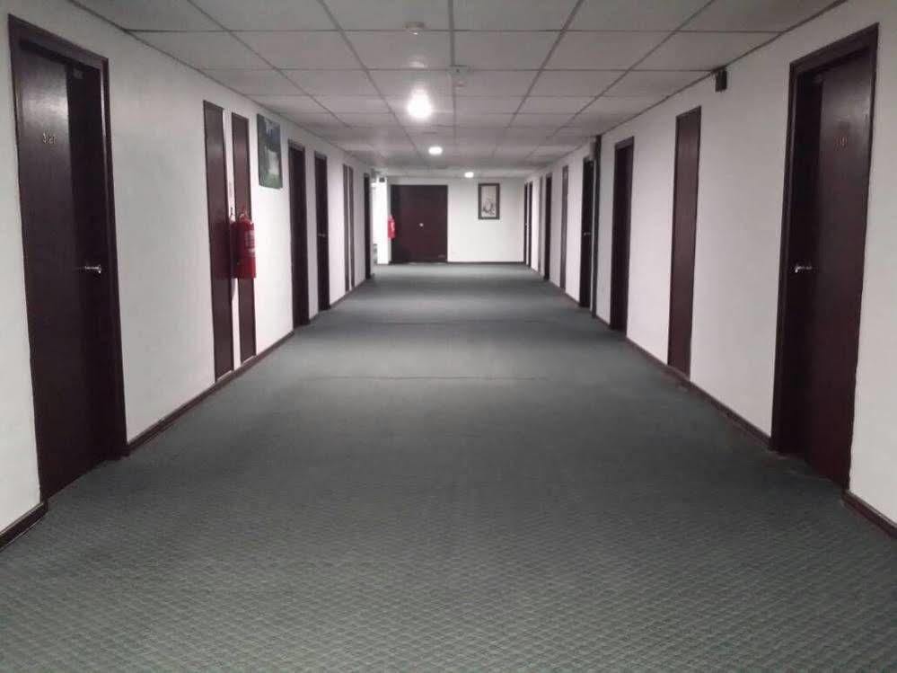 Anika Inn - Kluang Exterior photo